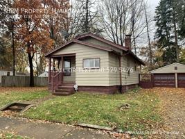 featured image of 2306 24th St Ne