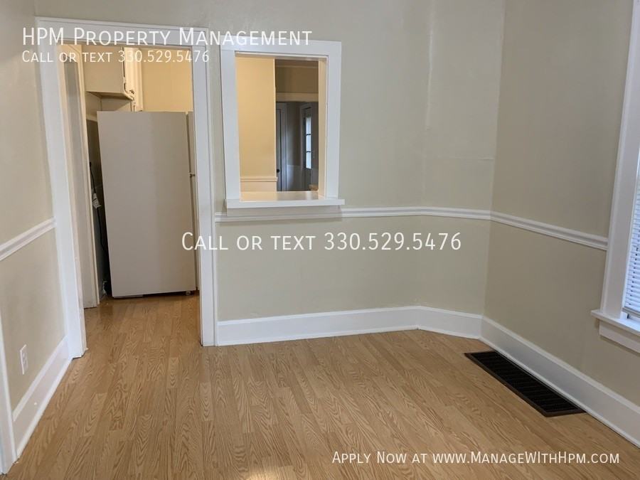 2306 24th St Ne - Photo 7 of 16