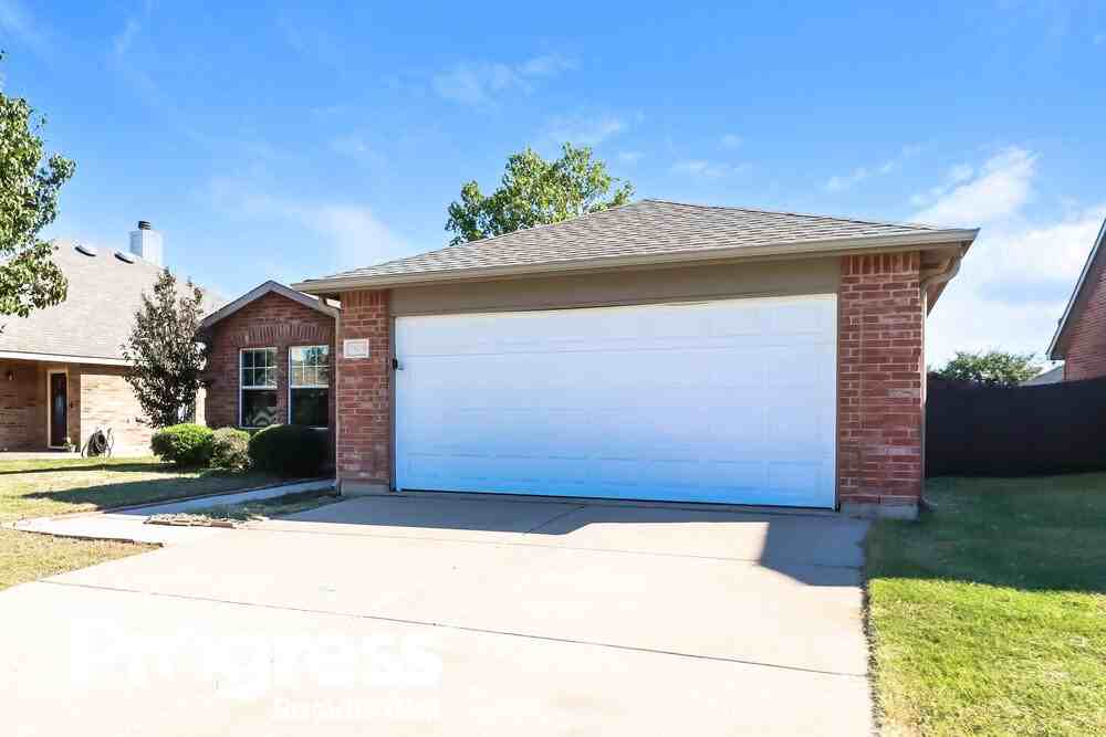 5809 Mirror Ridge Dr - Photo 3 of 16