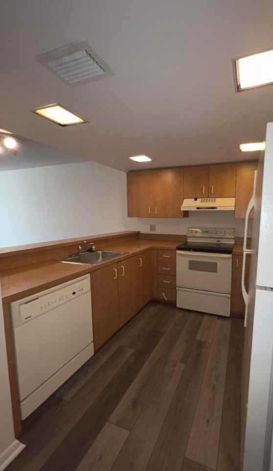 Sw 70th St - Photo 2 of 13