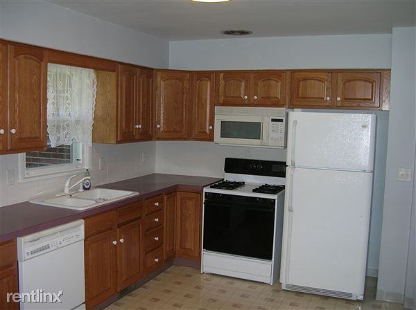 666 4 Mile Rd NW - Photo 2 of 10