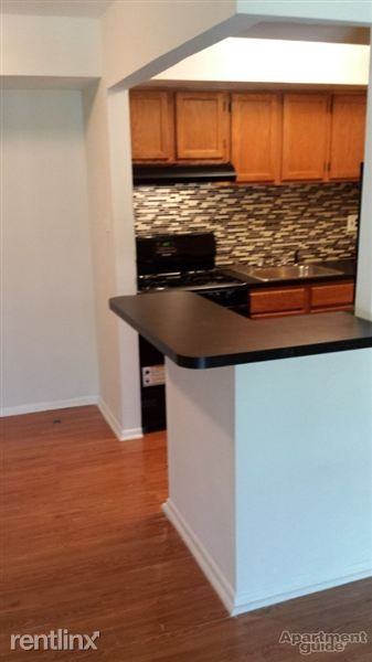 Parker Place Apartments - Photo 3 of 4