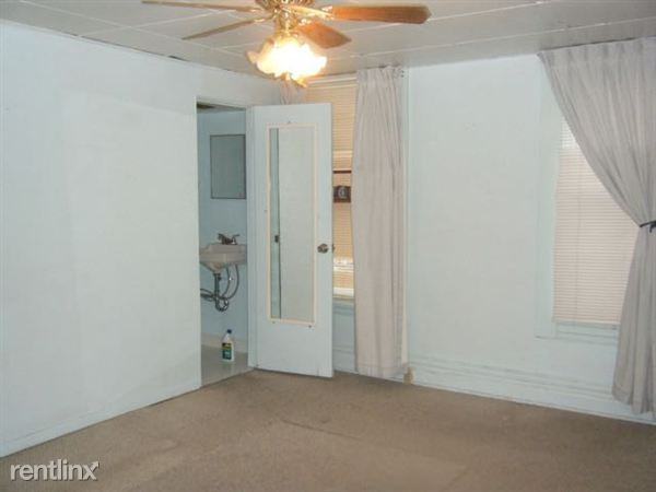 312 Glosser St - Photo 3 of 8