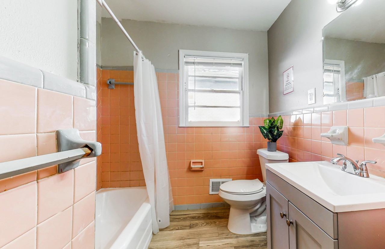 Fairburn Pl Nw - Photo 3 of 9