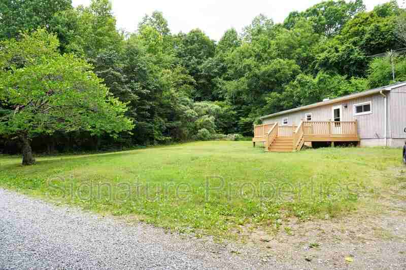 1015 Bench Ln - Photo 3 of 14