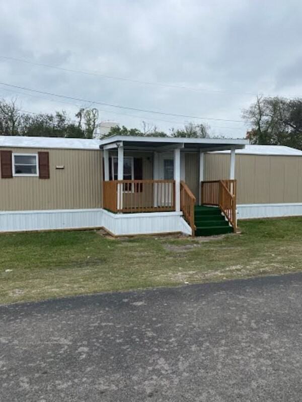 2130 Rand Morgan Rd - Photo 2 of 11