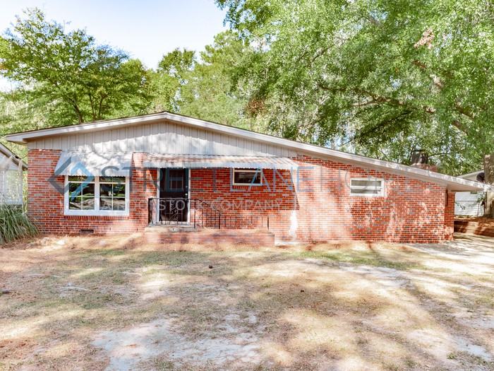 2406 Bass Ave - Photo 3 of 21