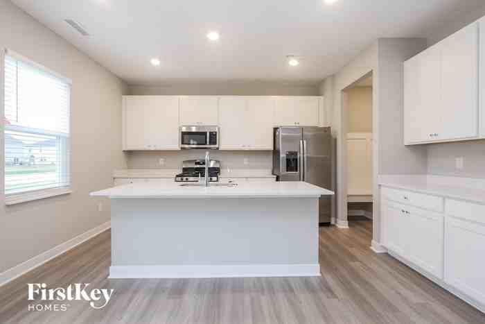 2335 S Carlota Dr - Photo 3 of 15