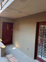 featured image of 4433 North Stanton Street #1