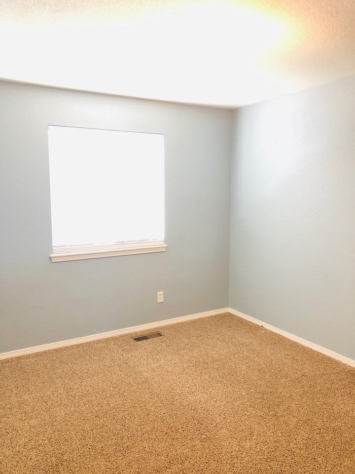 2208 Merlot Ct #1 - Photo 7 of 15