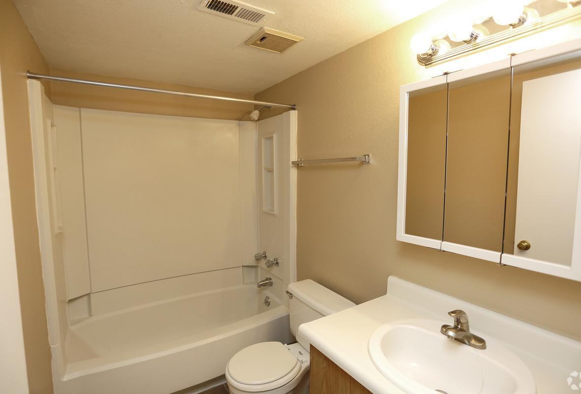 1698 Lenmar Dr - Photo 6 of 18