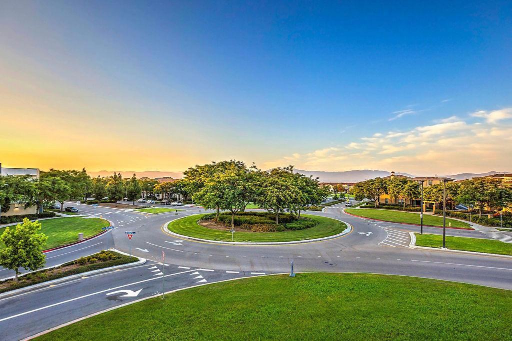 450 Forest Park Blvd - Photo 7 of 28