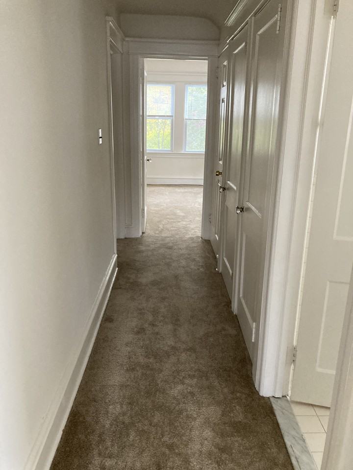 55 West Eagle Road #2 - Photo 3 of 8