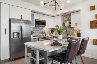 10050 Ne 10th St - Photo 1 of 1