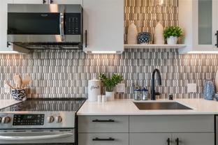 10050 Ne 10th St - Photo 1 of 1