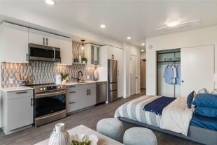 10050 Ne 10th St - Photo 1 of 1