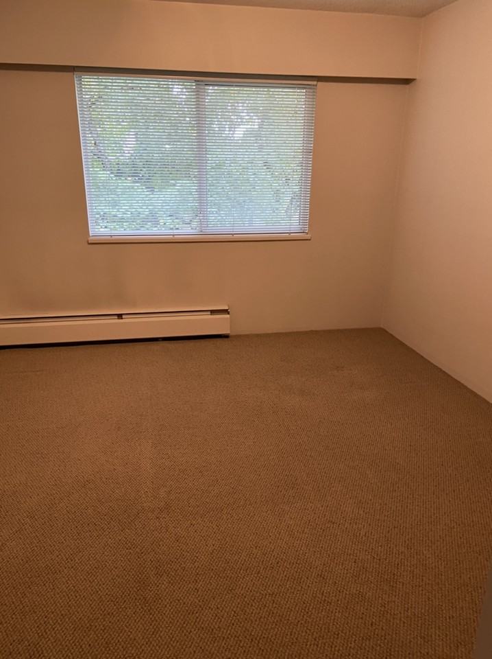 Hastings St & Delta Ave - Photo 4 of 10