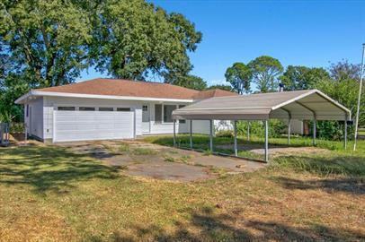 3164 Walnut Ave - Photo 2 of 22