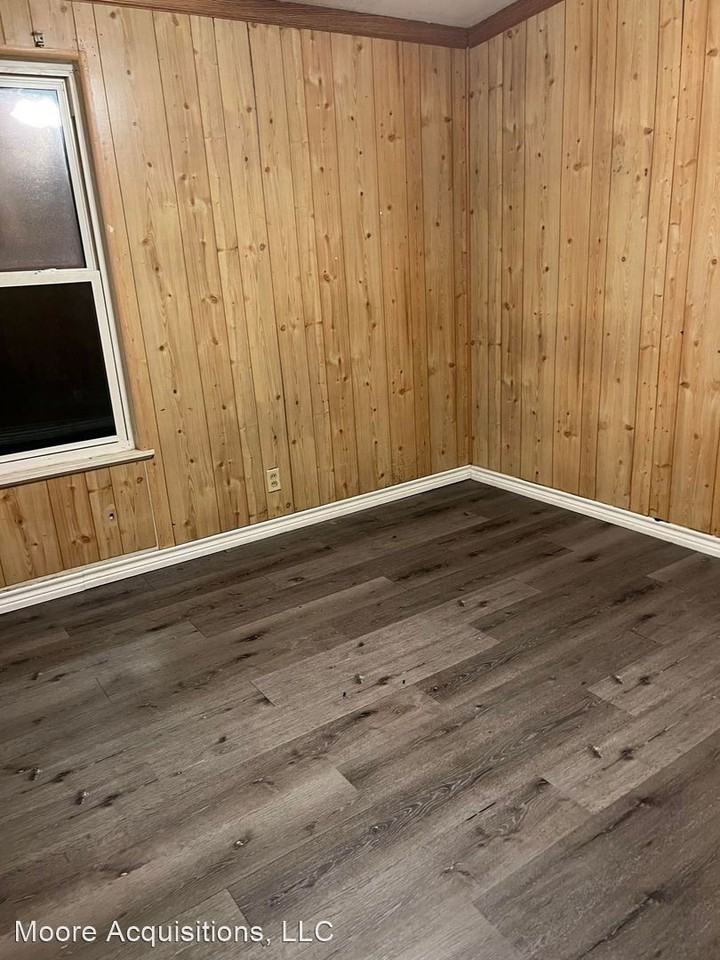 2524 Loy Lake Rd - Photo 2 of 14