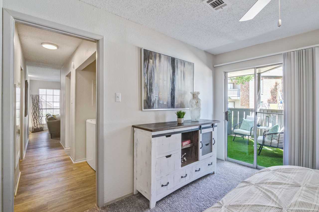 Crossroads at Arlington - Photo 5 of 25