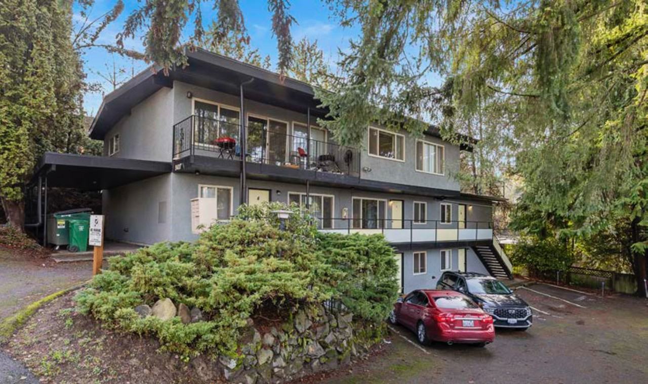 9407 23rd Ave Ne #1 - Photo 3 of 3