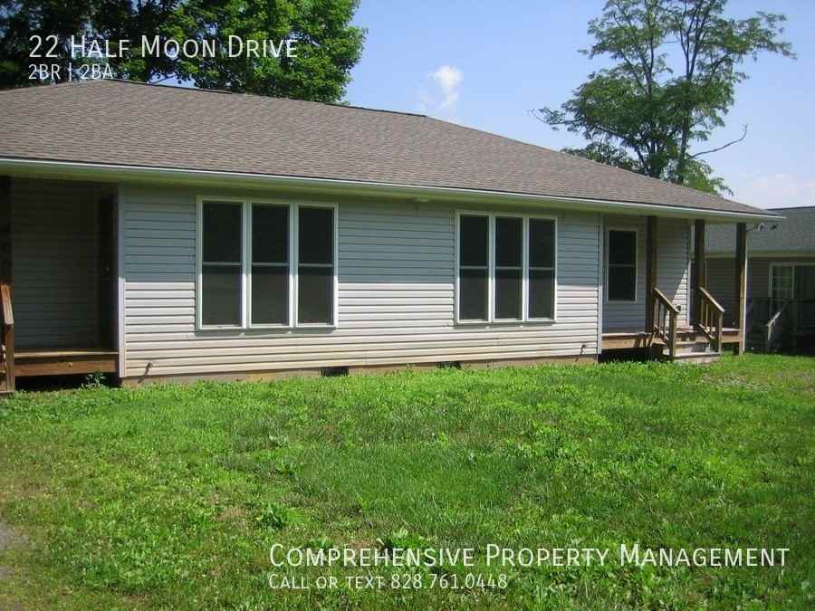 22 Half Moon Dr - Photo 2 of 15