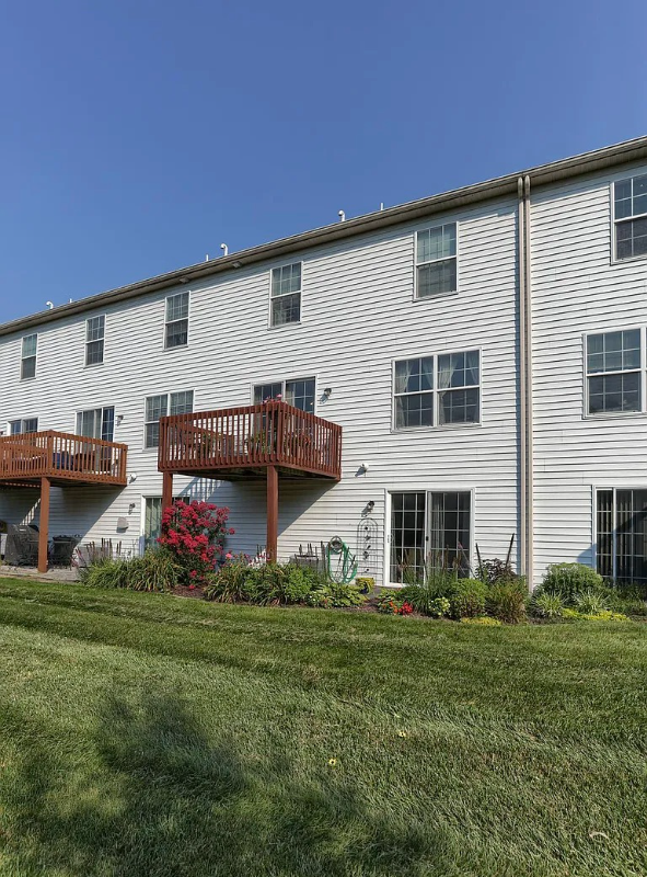 307 Buckley Dr - Photo 2 of 2