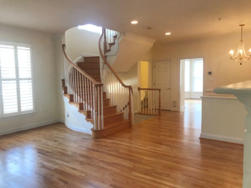 1308 Mclean Crest Ct - Photo 2 of 18