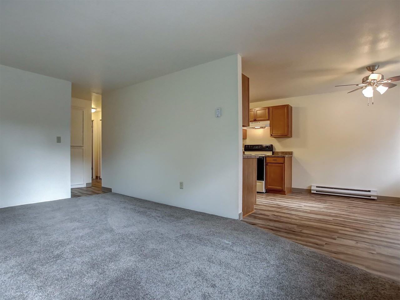 14140 SW Allen BlvdUnit #68 - Photo 6 of 9