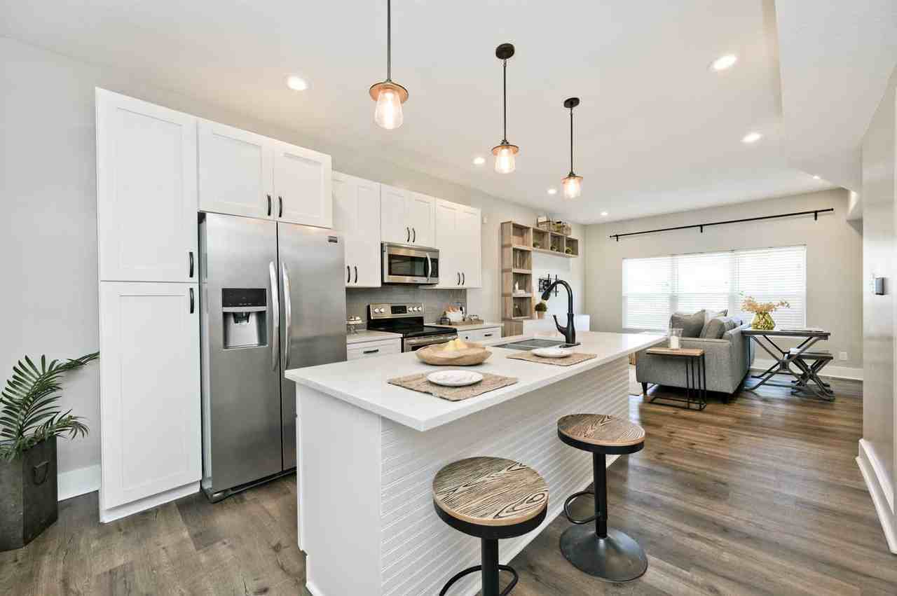 519 Parkway Ave #519 - Photo 3 of 12