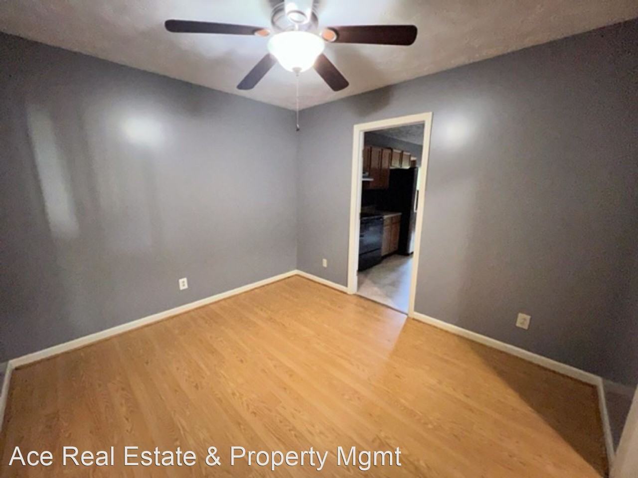 204 Cobblestone Ct - Photo 3 of 15