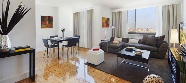 40 Newport Pkwy #2210