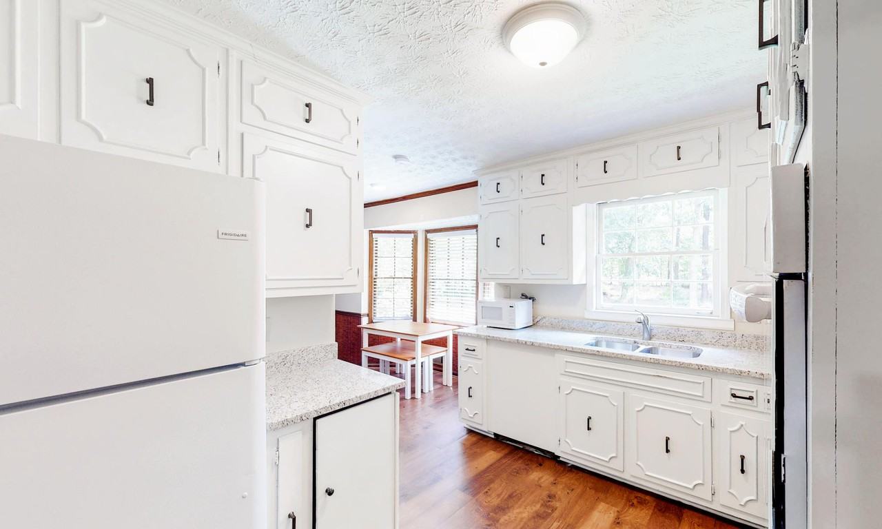 Tudor Castle Cir - Photo 3 of 17