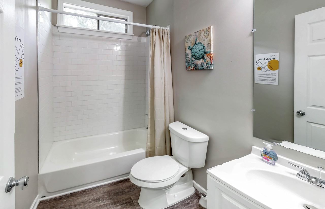 Grange Dr Se - Photo 5 of 9