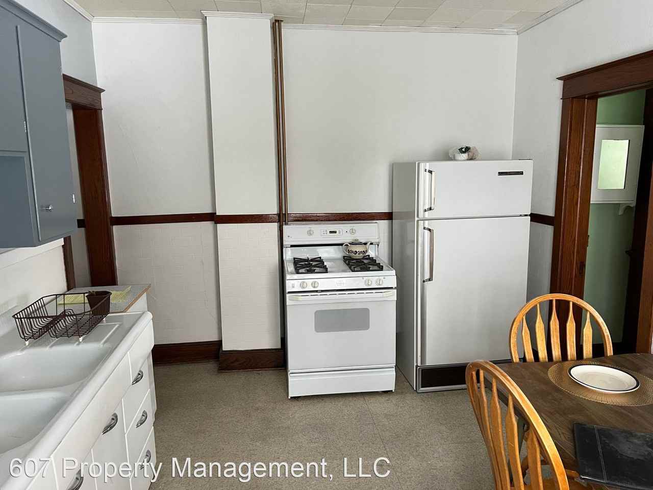 20 Elm Street - Photo 3 of 7