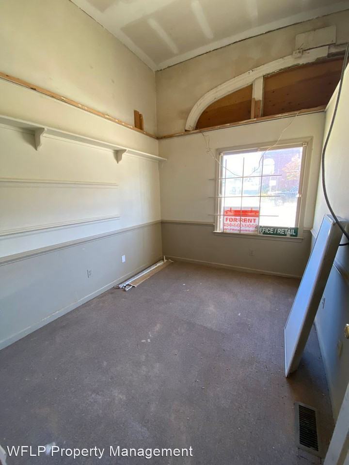 190 S. Main St - Photo 2 of 4