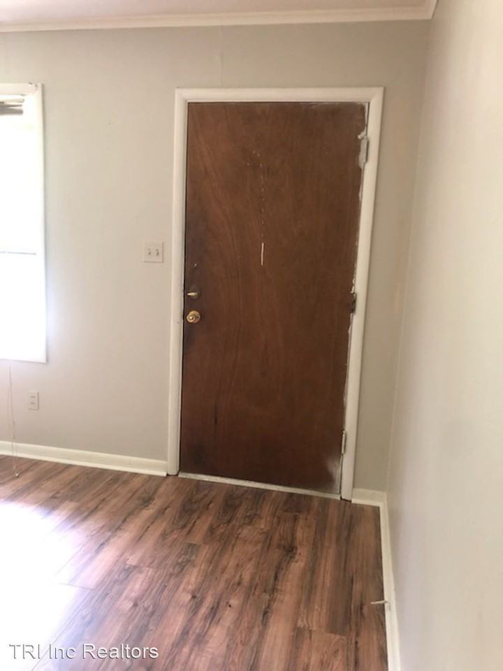 500 Augusta St - Photo 3 of 9