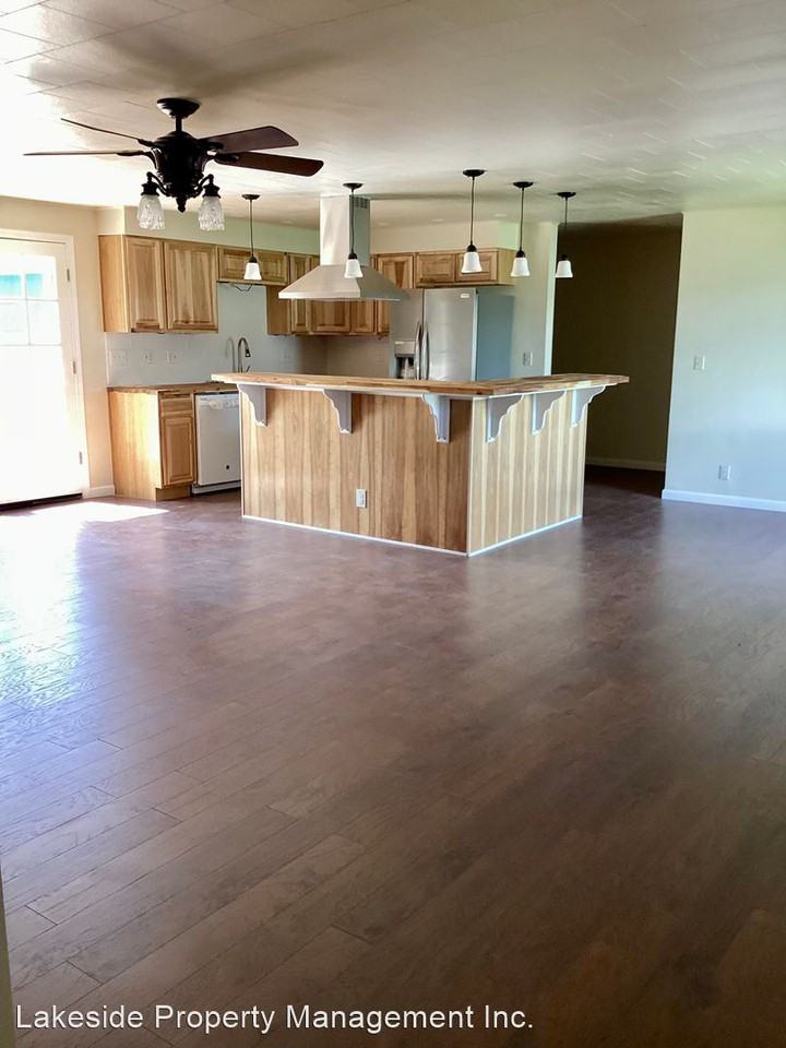 1934 Homedale Rd - Photo 3 of 16