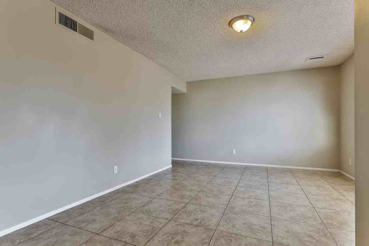 318 E Hermosa Dr - Photo 3 of 17