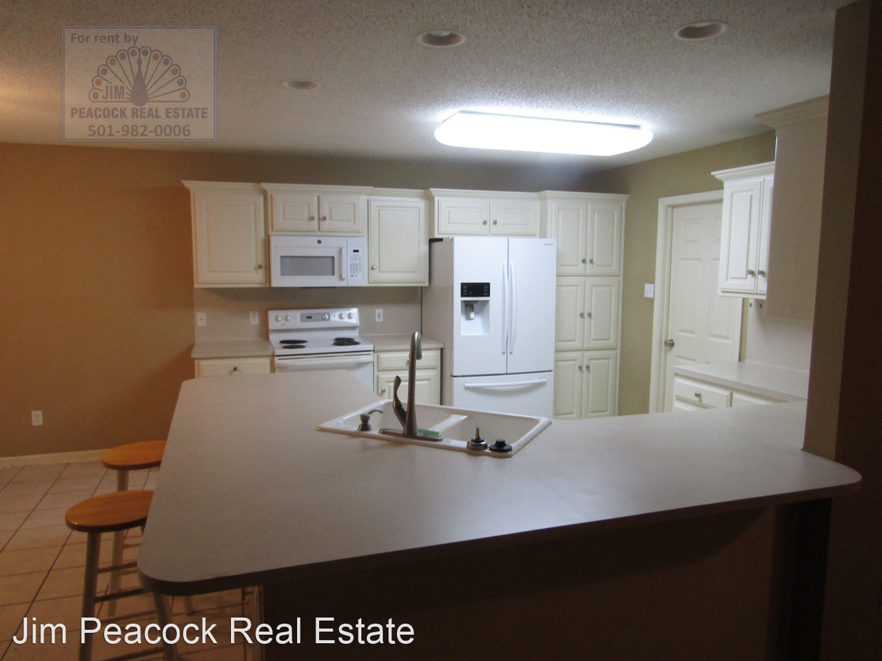 213 Fair Oaks Dr - Photo 3 of 18