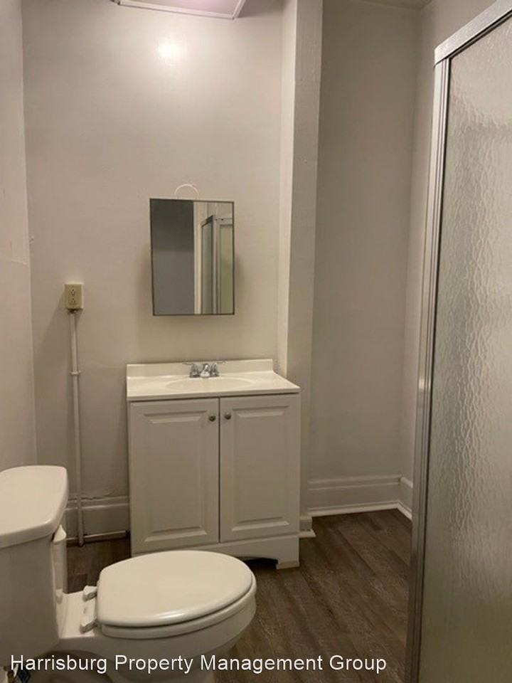 142 N 13th St - Photo 3 of 9