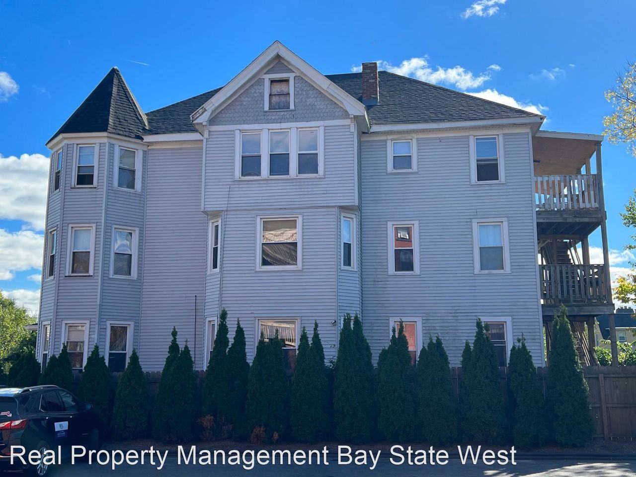 216 Pine St - Photo 3 of 27