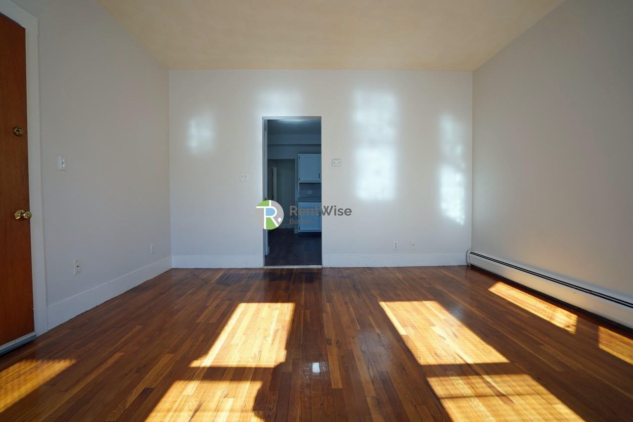 252 Ash St #02 - Photo 2 of 20