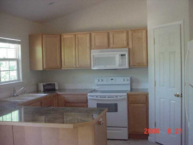 4873 Cascade Way - Photo 2 of 5