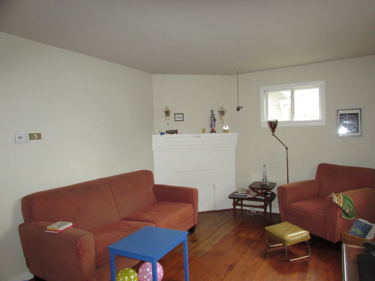 501 Maple Ave - Photo 3 of 10