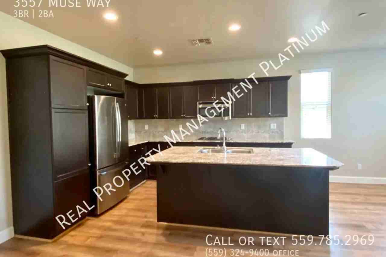 3557 Muse Way - Photo 3 of 25