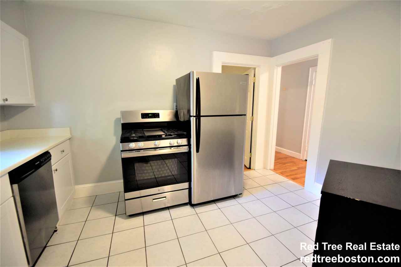 9 Undine Rd #2 - Photo 4 of 19