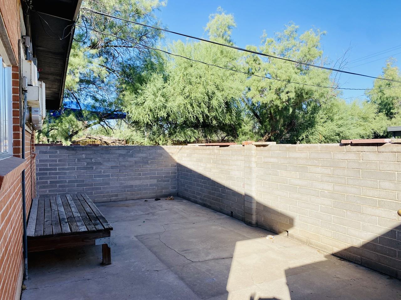 1273 E Glenn St - Photo 2 of 14