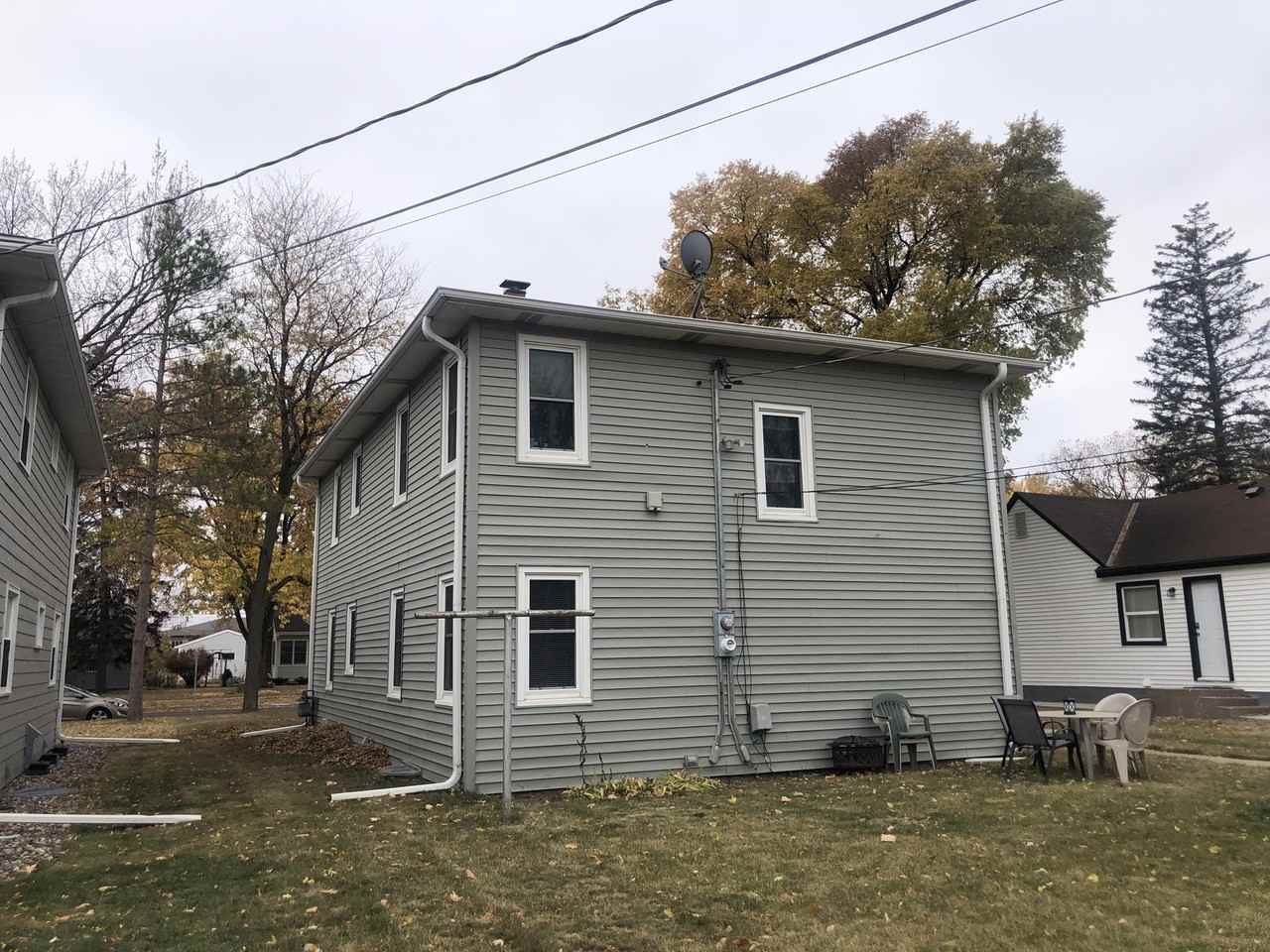 3275 Library Ln - Photo 2 of 36