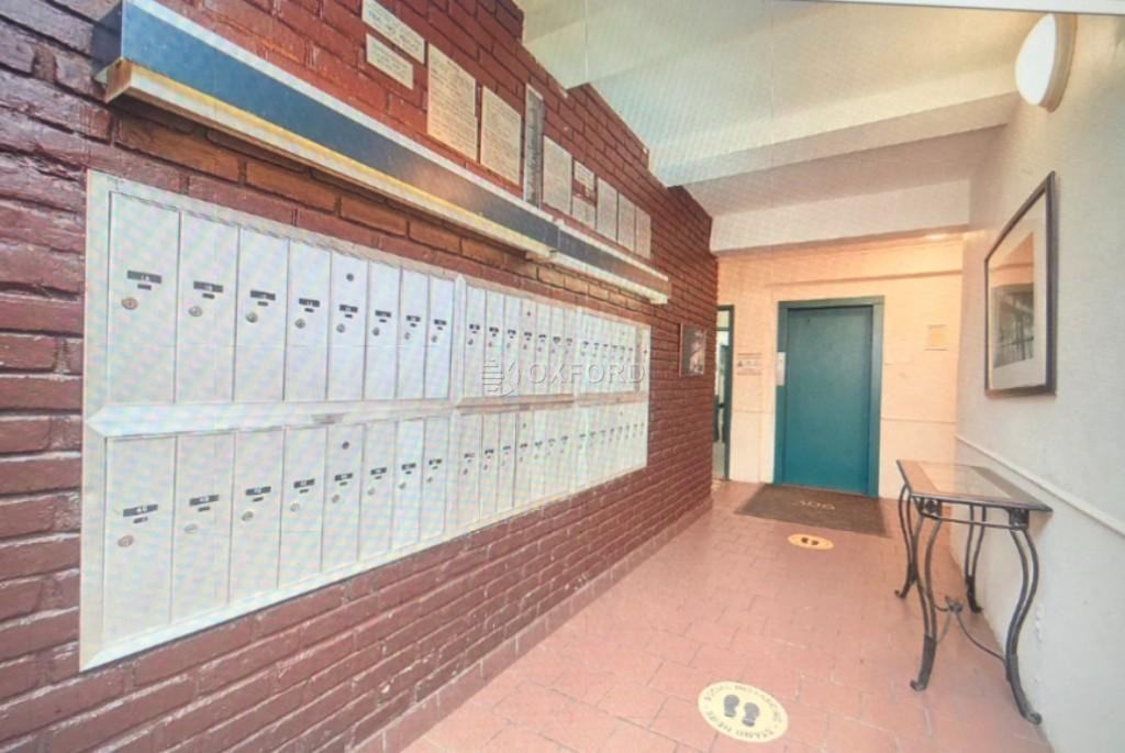 E 91st St #2H - Photo 3 of 8